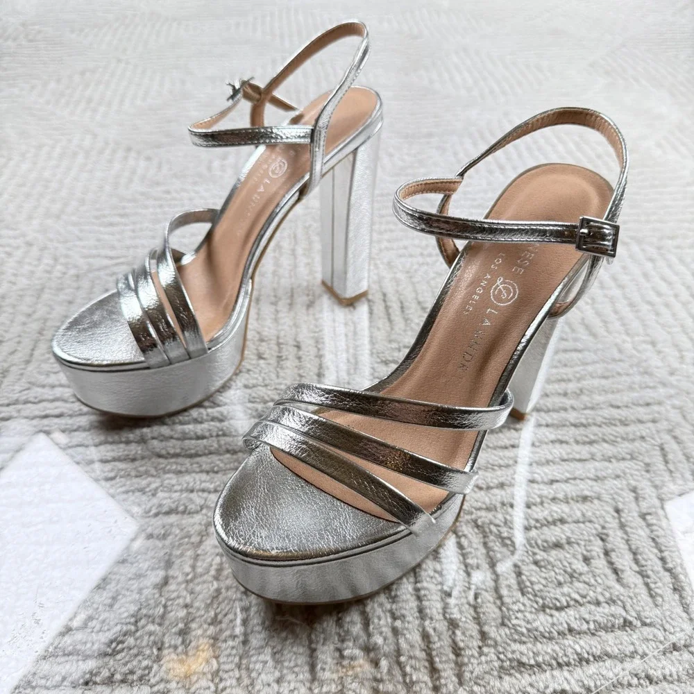 Chinese Laundry Platform Sandals Womens 8 Silver Block ARCP-001 Glam Y2K Party